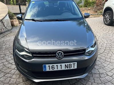 Gris / plata Usado 2012 VW Polo Advance Berlina | 5000 € (Precio justo)