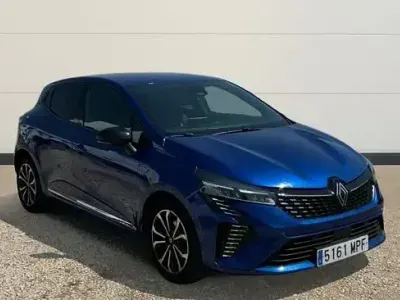 Usado Renault Clio Techno 90 CV (66 kW) 2024 Azul Utilitario