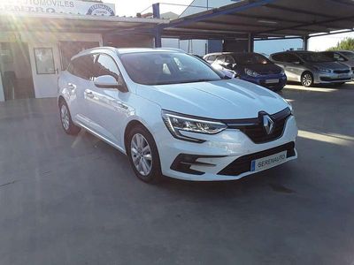 Usado Renault Mégane GrandTour Techno 116 CV (85 kW) 2022 Blanco Familiar