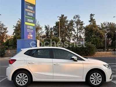 Käytetty Seat Ibiza Style Plus 90 HP (66 kW) 2019 Valkoinen Viistoperä