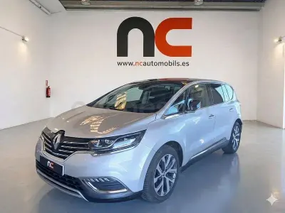 Usado Renault Espace Zen 160 CV (117 kW) 2016 Gris / plata Monovolumen