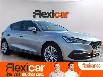Usado Seat Leon XCELLENCE 150 CV (110 kW) 2021 Gris Berlina