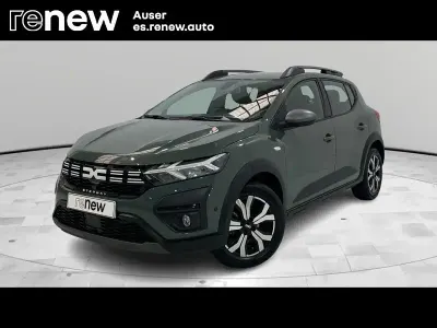 Usado Dacia Sandero Expression 110 CV (80 kW) 2023 Verde Berlina
