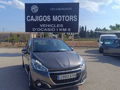Gris Usado 2019 Peugeot 208 Signature Sky Utilitario | 11.700 € (Precio justo)