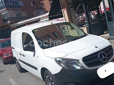 Mercedes Citan 109