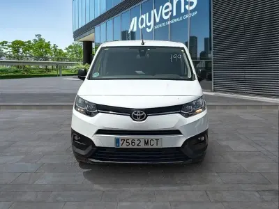 Usado Toyota Proace City City 102 CV (75 kW) 2022 Blanco Monovolumen