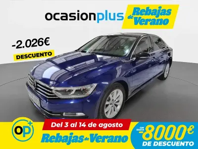 Usado VW Passat Advance 150 CV (110 kW) 2019 Azul Berlina