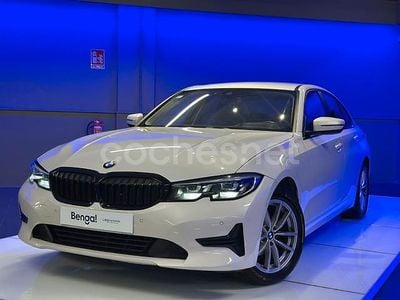 Usado BMW 318 Executive 150 CV (110 kW) 2019 Blanco Berlina