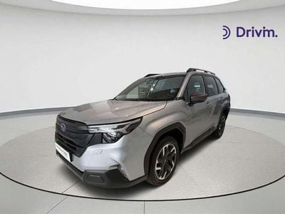 Plateado Nuevo 2025 Subaru Forester SUV | 37.900 €