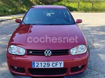 Usado VW Golf IV Advance 130 CV (95 kW) 2003 Rojo Familiar