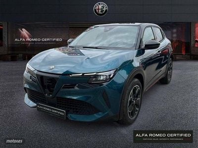 Azul Nuevo 2025 Alfa Romeo Junior Edizione Speciale SUV | 37.490 € (Un poco caro)