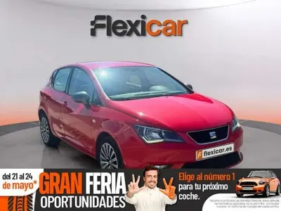 Usado Seat Ibiza CONNECT 90 HP (66 kW) 2016 Vermelho Sedan