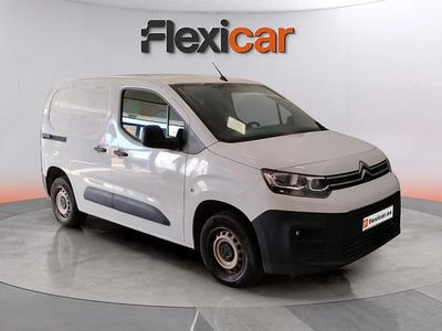 Usado Citroën Berlingo Feel 102 CV (75 kW) 2020 Blanco Monovolumen