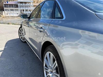 Usado Audi A8 350 CV (257 kW) 2010 Gris / plata Berlina