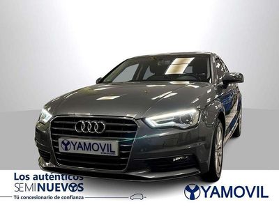 Usado Audi A3 Attraction 110 CV (80 kW) 2016 Gris Berlina