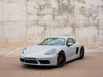 Gris / plata Usado 2024 Porsche 718 Cayman S Coupe | 87.900 €