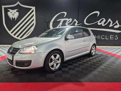 Usado VW Golf V GT 105 CV (77 kW) 2007 Plateado Utilitario