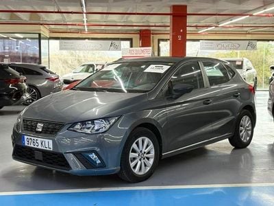 Usado Seat Ibiza Style 95 CV (69 kW) 2019 Gris Utilitario