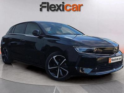 Usado Opel Astra Elegance 131 CV (96 kW) 2023 Negro Utilitario