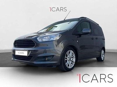 Usado Ford Tourneo Titanium 101 CV (74 kW) 2019 Gris Van