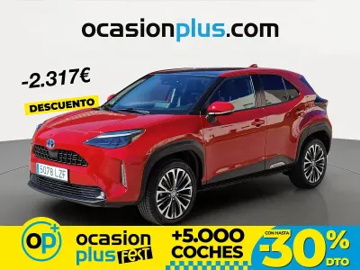 Usado Toyota Yaris Cross Edition 116 CV (85 kW) 2022 Rojo SUV