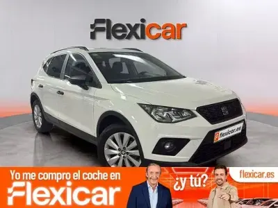 Usado Seat Arona Reference 95 CV (69 kW) 2018 Blanco SUV