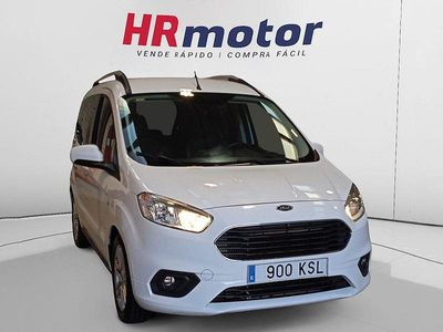 Gris Usado 2018 Ford Tourneo Courier Titanium Monovolumen | 12.690 € (Precio justo)
