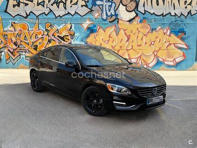 Usado Volvo S60 Kinetic 240 CV (176 kW) 2014 Negro Berlina