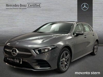 Gris montaña Usado 2021 Mercedes A250 AMG line Utilitario | 27.700 € (Precio justo)