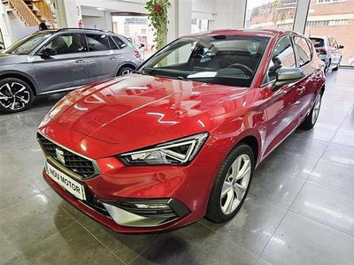 Usado Seat Leon FR 204 CV (150 kW) 2024 Rojo Utilitario