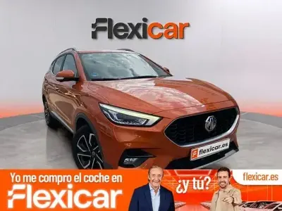 Usado MG ZS Luxury 111 CV (81 kW) 2022 Naranja SUV
