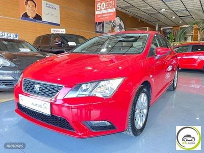 Usado Seat Leon Style 110 CV (80 kW) 2015 Rojo Berlina