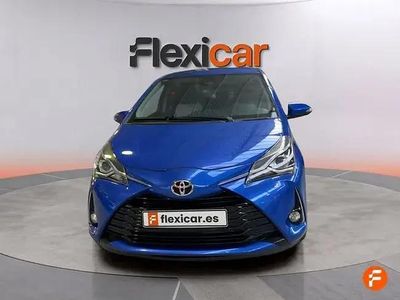 Używany Toyota Yaris Edition 111 KM (81 kW) 2019 Niebieski