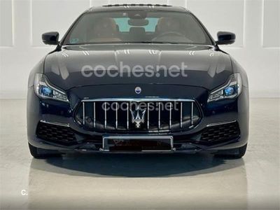 Azul Usado 2019 Maserati Quattroporte GranLusso Berlina | 56.000 €