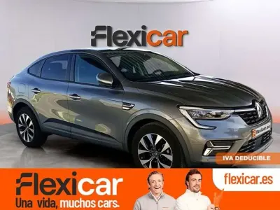 Usado Renault Arkana Equilibre 140 CV (102 kW) 2022 Gris SUV