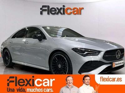Gris Usado 2025 Mercedes CLA220 Berlina | 43.990 € (Un poco caro)