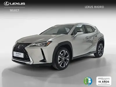 Usado Lexus UX 183 CV (134 kW) 2021 Plateado SUV
