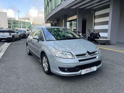 Usado Citroën C4 90 CV (66 kW) 2007 Gris / plata Berlina