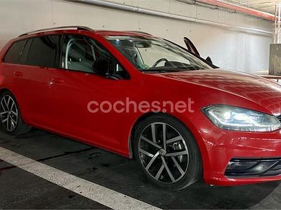 Usado VW Golf VII Advance 150 CV (110 kW) 2017 Rojo Familiar