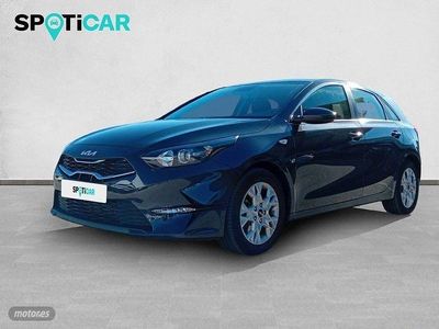 Gris Usado 2023 Kia Ceed Utilitario | 16.900 € (Buen precio)