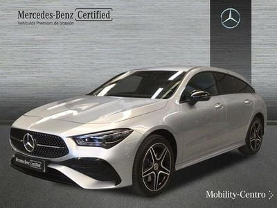 Plata iridio Usado 2024 Mercedes CLA250 AMG line Berlina | 42.900 €