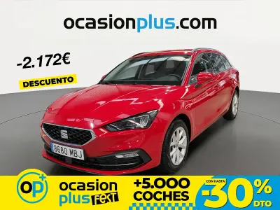 Begagnad Seat Leon Style 110 HK (80 kW) 2022 Röd Kombi
