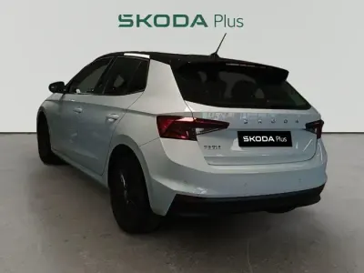 Usado Skoda Fabia Style 95 CV (69 kW) 2022 Blanco Utilitario