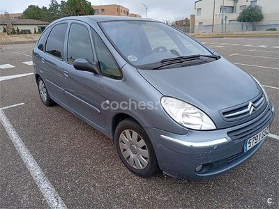 Usado Citroën Xsara Picasso Exclusive 110 CV (80 kW) 2010 Azul Monovolumen