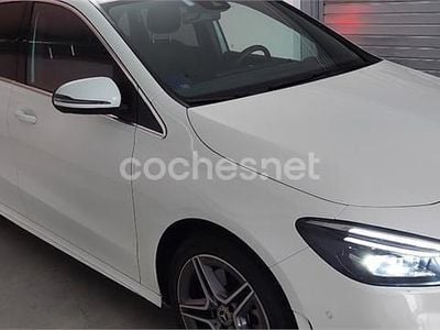 Mercedes B250e