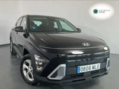 Używany Hyundai Kona 141 KM (103 kW) 2023 Czarny SUV