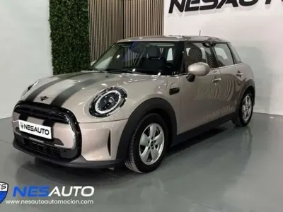 Usado Mini Cooper 102 CV (75 kW) 2021 Gris Utilitario