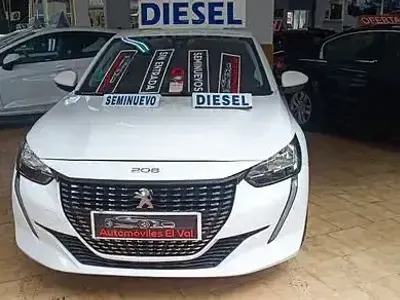 Käytetty Peugeot 208 Active 100 HP (73 kW) 2021 Valkoinen Viistoperä