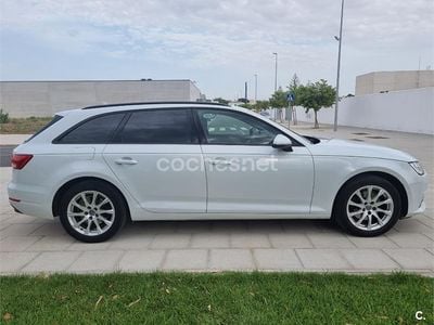 Usado Audi A4 Advanced 150 CV (110 kW) 2018 Blanco Familiar