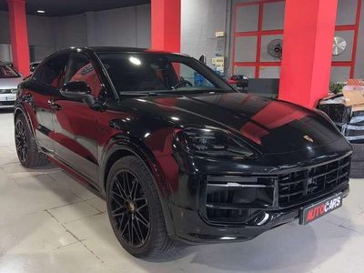 Negro Usado 2024 Porsche Cayenne SUV | 117.000 € (Caro)